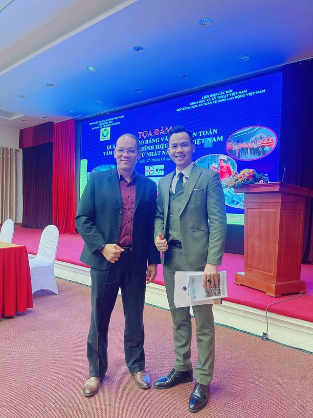 Ảnh hoạt động 50